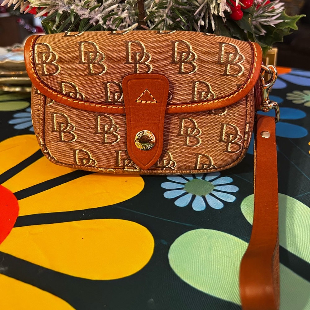 NWOT DOONEY & BOURKE WRISTLET